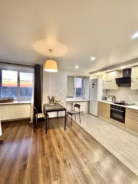 2-к кв. Волгоградская область, Волгоград пос. Ангарский, ул. Маршала ...