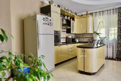 Дом в Краснодарский край, Краснодар Сады Калинина мкр, ул. Средняя, ...