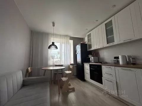 2-к кв. Волгоградская область, Волгоград ул. Пархоменко, 61 (54.0 м)