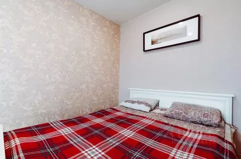 2-к кв. Псковская область, Псков наб. Реки Великой, 6 (50.0 м)