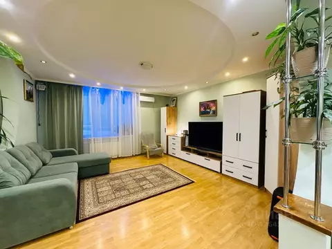 2-к кв. Омская область, Омск Транссибирская ул., 6 (68.7 м)