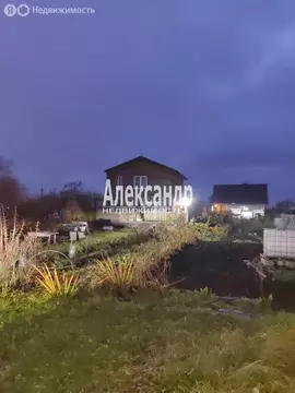 Дом в Коммунар, Антропшинская улица, 235 (100 м)