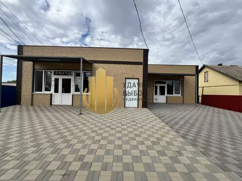 Торговая площадь в Ростовская область, Тацинская ст-ца ул. Ленина, 58 ...