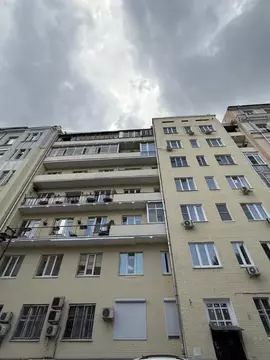 Продается 2-комнатная квартира