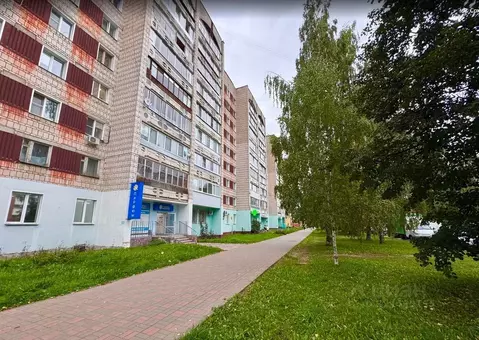 3-к кв. Кировская область, Киров Юго-Западный мкр, ул. Космонавта ...