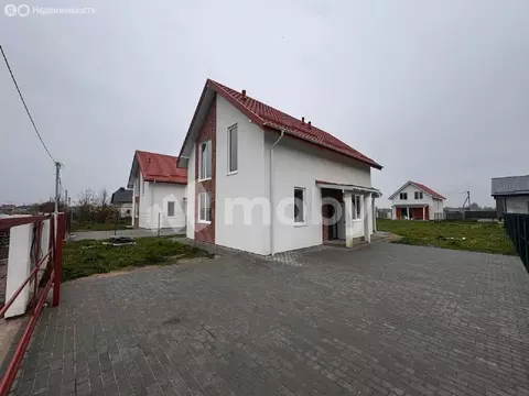 Дом в Калининградская область, Гурьевский муниципальный округ, посёлок ...