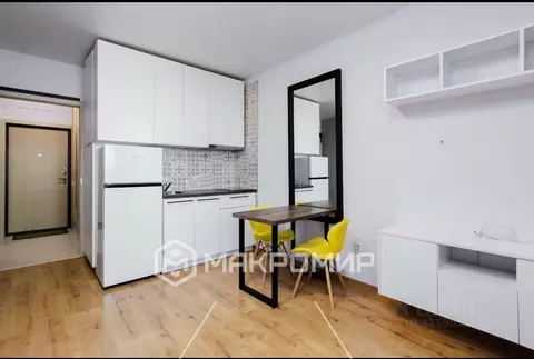 Студия Санкт-Петербург бул. Александра Грина, 3 (23.7 м)