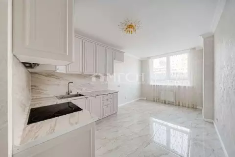 Продается 2-комнатная квартира