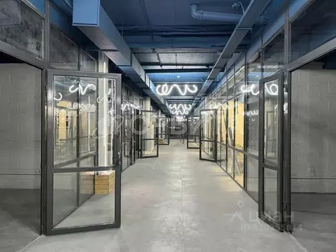 Помещение свободного назначения в Тюменская область, Тюмень ул. ...