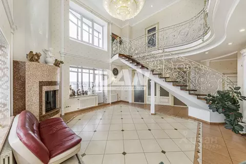 4-к кв. Челябинская область, Челябинск просп. Ленина, 29А (182.9 м)