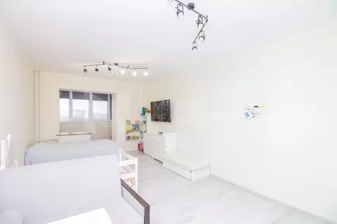 Студия Тюменская область, Тюмень Интернациональная ул., 199к1 (33.6 м)