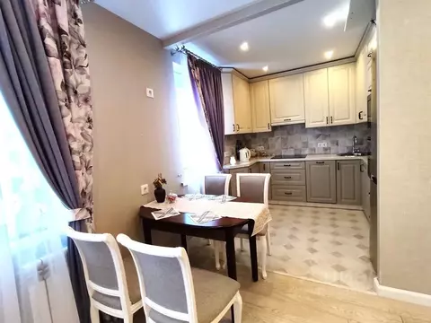 1-к кв. Карелия, Петрозаводск ул. Братьев Озеровых, 12 (53.0 м)