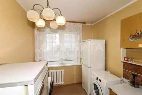 2-к кв. Тюменская область, Тюмень Почтовая ул., 28 (49.6 м)