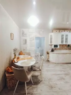 3-к кв. Санкт-Петербург просп. Маршала Блюхера, 7к1 (80.0 м)