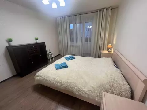 2-к кв. Чувашия, Чебоксары ул. Бориса Семеновича Маркова, 8к1 (68.0 м)