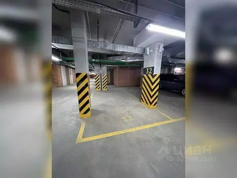 Гараж в Ханты-Мансийский АО, Сургут ул. Мелик-Карамова, 4 (15 м)