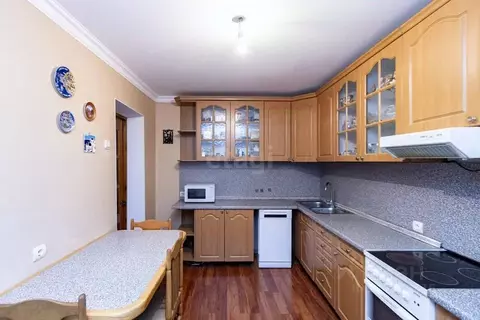 3-к кв. Тюменская область, Тюмень Харьковская ул., 57к2 (77.3 м)