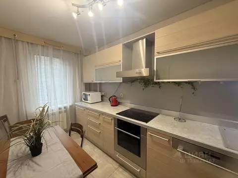 2-к кв. Севастополь просп. Героев Сталинграда, 60 (56.0 м)