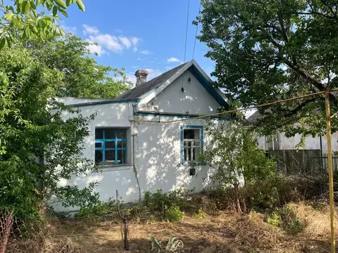 Дом в Крым, Кировский район, с. Яркое Поле ул. Полевая, 21 (31 м)