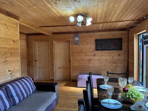 Дом в Карачаево-Черкесия, Зеленчукский район, с. Архыз  (70 м)