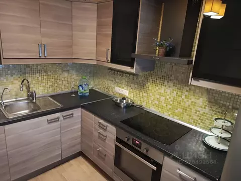 2-к кв. Москва ул. 2-я Нововатутинская, 3 (65.0 м)