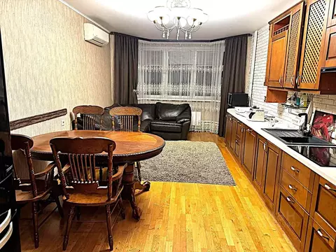 3-к кв. Московская область, Королев Пионерская ул., 30к8 (80.0 м)