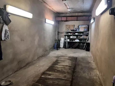 Гараж в Московская область, Химки Юбилейный просп., 3с2 (50 м)