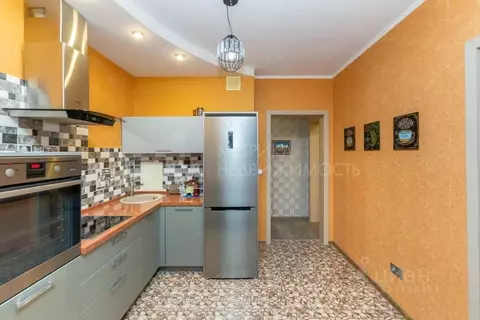 2-к кв. Тюменская область, Тюмень ул. Николая Зелинского, 19 (65.0 м)