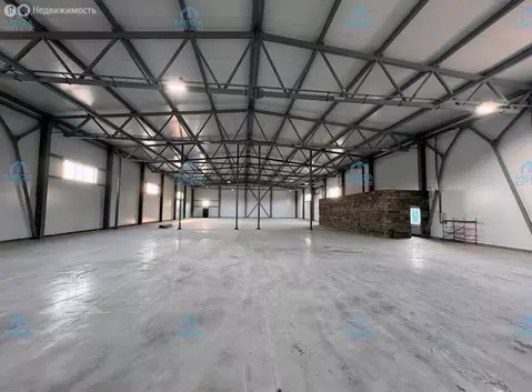 Склад (1442 м)