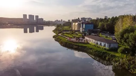 Комната Свердловская область, Екатеринбург ул. Рощинская, 69Б