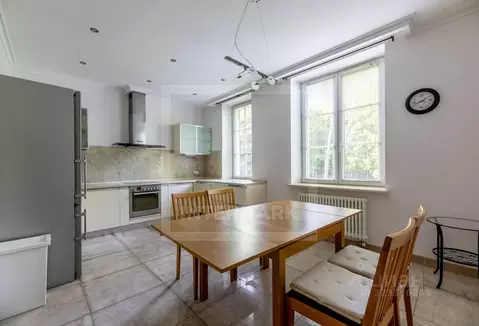 4-к кв. Москва Береговая ул., 8К2 (160.0 м)