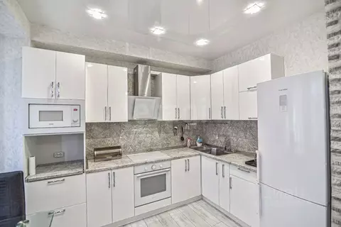 2-к кв. Сахалинская область, Южно-Сахалинск Ветеранская ул., 16к5 ...