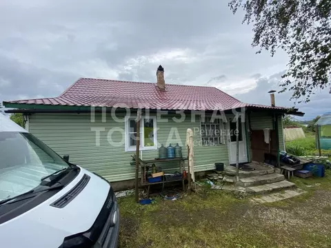 Дом в Новгородская область, Боровичский район, Прогресское с/пос, д. ...