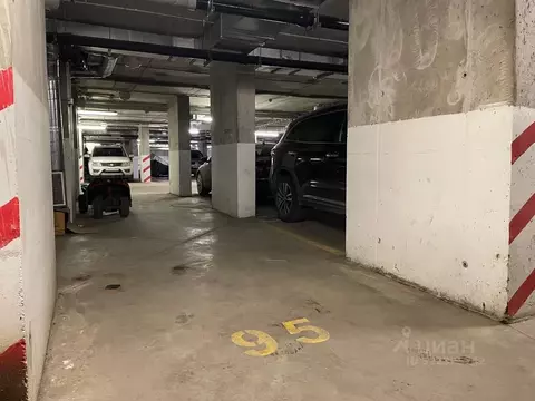 Гараж в Санкт-Петербург пос. Парголово, ул. Федора Абрамова, 4 (13 м)