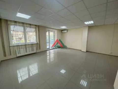 Помещение свободного назначения в Краснодарский край, Краснодар ул. ...