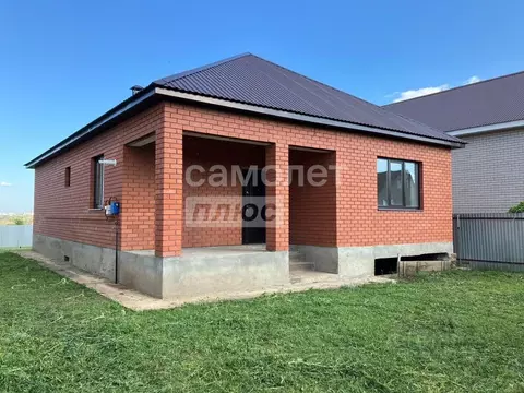 Дом в Оренбургская область, Оренбургский район, пос. Ленина ул. ...