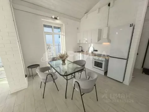 Дом в Тюменская область, Тюменский муниципальный округ, Новотарманское ...