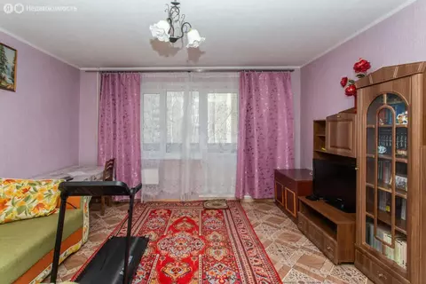 3-комнатная квартира: Тобольск, 9-й микрорайон, 31 (66 м)
