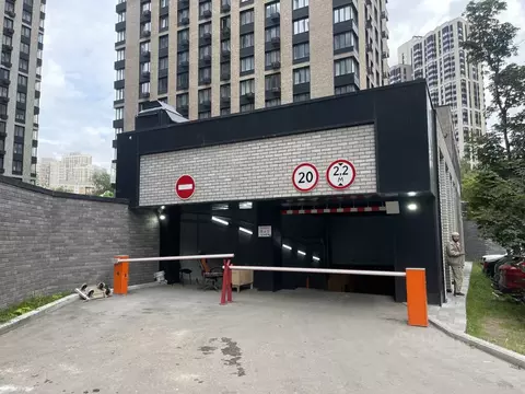 Гараж в Москва Фестивальная ул., 15К2 (32 м)