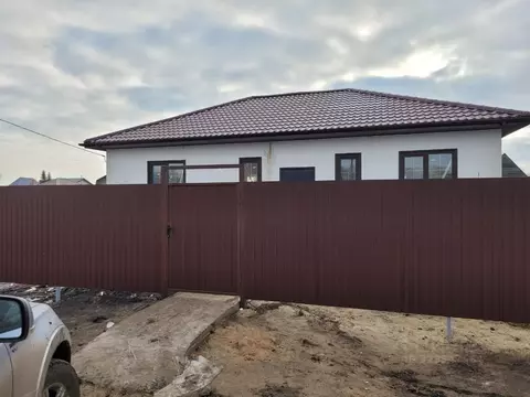 Дом в Омская область, Омский район, пос. Магистральный ул. ...