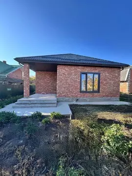 Дом в Краснодарский край, Краснодар Кубанское Яблоко садовое ...