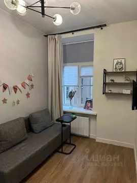 Студия Санкт-Петербург Лиговский просп., 71П (19.0 м)