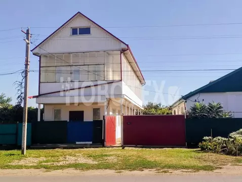 Таунхаус в Краснодарский край, Каневская ст-ца ул. Свердликова, 287А ...