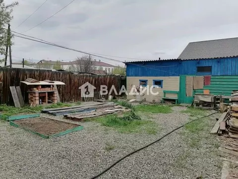 2-к кв. Бурятия, Улан-Удэ ул. Строителей, 4 (50.0 м)