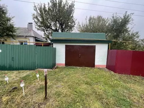 Дом в Воронежская область, Семилукский район, Девицкое с/пос, пос. ...