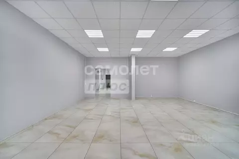 Помещение свободного назначения в Калужская область, Балабаново г. ...