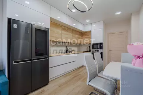 3-к кв. Свердловская область, Екатеринбург ул. 8 Марта, 202/3 (88.7 м)