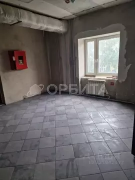 Помещение свободного назначения в Тюменская область, Тюмень ул. ...