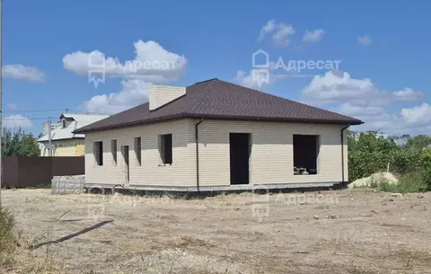 Дом в Волгоградская область, Волгоград ул. Ромена Роллана (100 м)