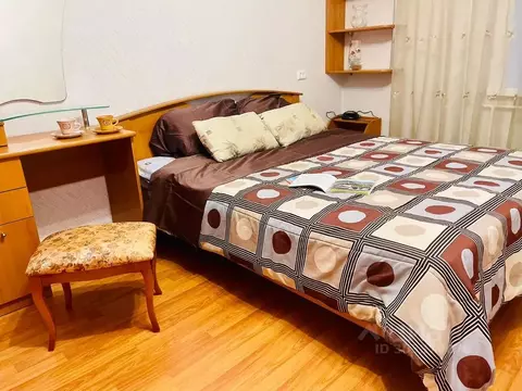 3-к кв. Тюменская область, Тюмень Профсоюзная ул., 11 (74.0 м)